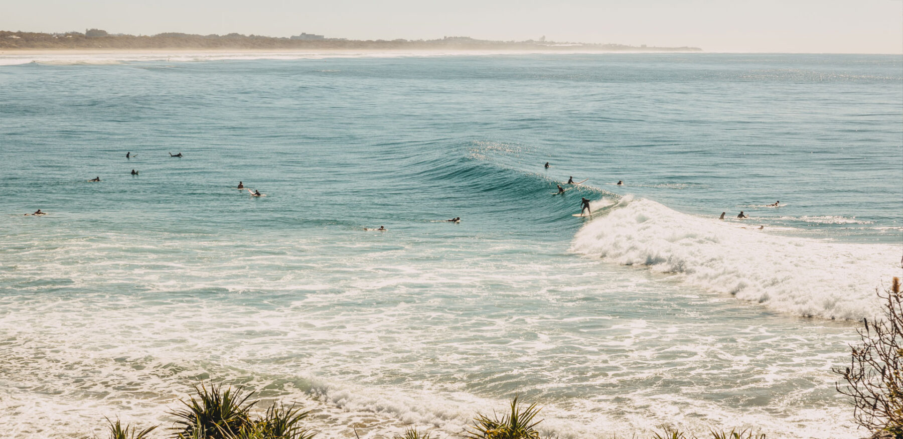 Allera_Caba_Residences_Ocean_Waves_1920x933